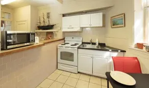 Room at Saint Mary #1 - Image 5