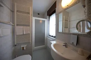 Hotel Venezia - Image 4