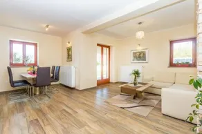 Holiday House Lana - Image 5