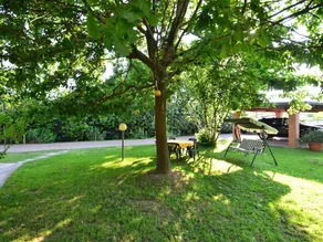 Lovely Holiday Home in Marina di Massa With Private Garden - Image 5