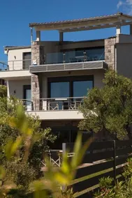 Olivia Estate Villa with Private Swimming Pool - Image 5