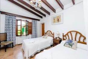 Casa Margarita bis casa con pisicina en Fornalutx - Image 2