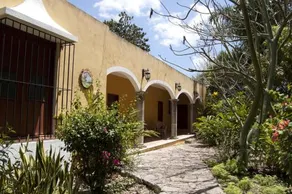 Hotel Itzamaltún - Image 4