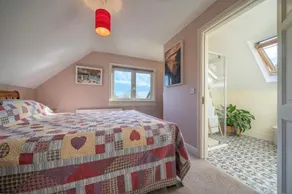 The Bird House - Coastal Lodge in lovely Forest Setting nr. Kinsale - Image 2