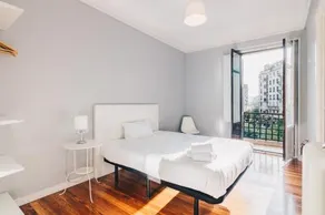 Royal By People Rentals - Image 3