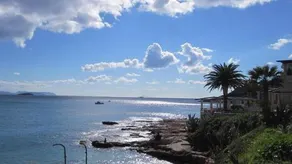 Varkiza Just On The Sea - Image 3