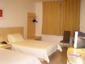Jinjiang Inn Qingdao Licang Square - Image 1