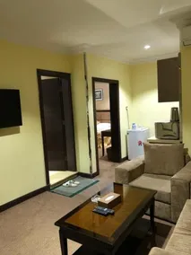 Al Baha Palace Furnished Apartment - Image 4