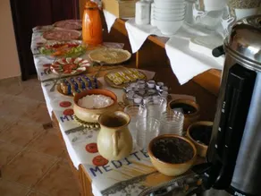 Mediterran Panzio - Image 4