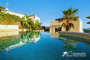 Stunning Villa Ibizenca with private pool in Sitges - Image 4