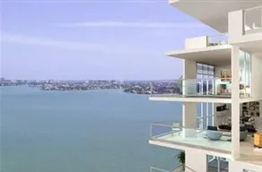 Eloquence on the Bay - Image 4