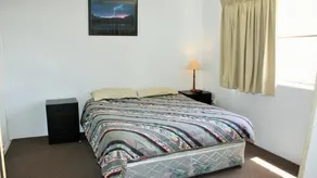 Spacious Unit With Views Of Pumicestone Wattle Ave Bongaree - Image 5