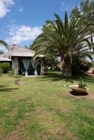 Pyrgos Bungalows - Image 5