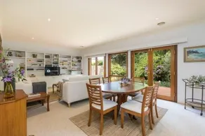 3 Bdrm/2 Bthrm House Close to Canberra CBD & ANU - Image 2
