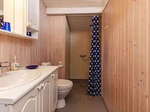 Cozy Holiday Home in Vejers Strand near Beach - Image 2