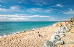 Thirteen bedroom Holiday Home In Vilanova Del Valles - Image 2