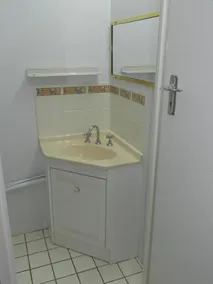 Tropical Gardens Motor Inn - Image 4