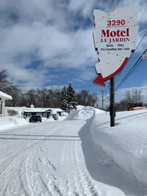Motel Le Jardin - Image 2