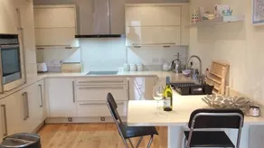 Cobourg House - Image 5