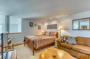 Forest Ridge Retreat - Image 5
