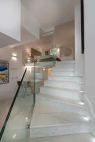 Riviera Suites - Hosted By Sweetstay - Image 4