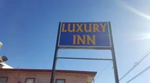 Luxury Inn - Image 5