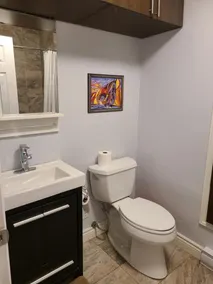 Cozy apartment in Downtown of Montreal - Image 4