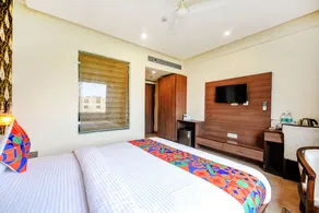 Hotel Viraj Inn - Image 5