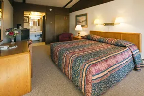 Americas Best Value Inn Gopher Prairie Motel - Image 5