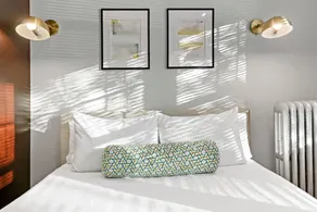 Modest Studio Apt near Portage Park - Image 2