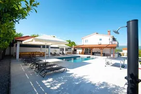 Vacation villa Matic with 7 bedrooms - Image 3