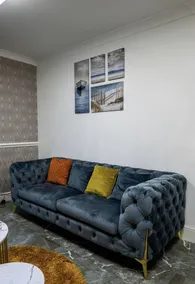 Uppamost Luxury Home London - Image 4