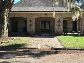 Lakeview Hotel - Image 2