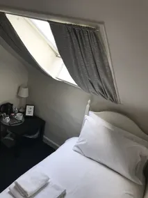 Edinburgh Central Guest House - Image 4