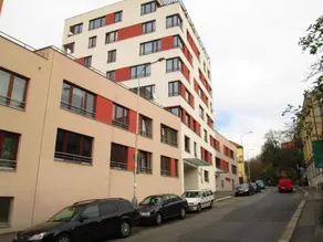 Leongargt Apartments - Image 5