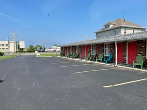 Seacrest Motel - Image 3