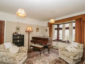 Wroxton House - Image 3