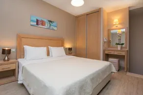 Mary’s Residence Suites & Luxury - Image 4