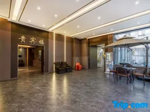 Bayan Tara Hotel - Image 5