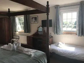 The Railway Inn - Image 4