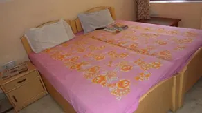 Royal City Guest House - Image 3