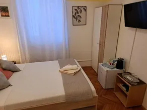 Maria's Place - Image 4