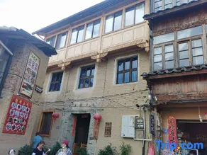 Longtan Shanli Homestay - Image 3