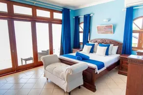 Blu Vista Villa - Image 3