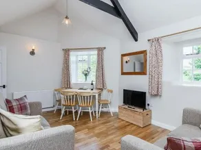 Grooms Cottage, Exford - sleeps 4 - Image 2