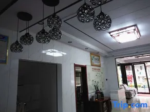 Shennongjia Shiquanshimei Homestay - Image 4