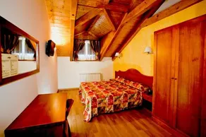 Hotel Montseny - Image 4
