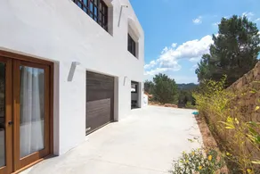 San Josep 6-bed Villa, Sleeps 14, Pool & Sea View - Image 2
