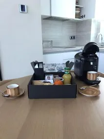 Grand Luxe Hostel - Image 2