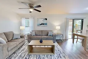 Brooksville Retreat! 3 Bed, 2 Bath! - Image 3